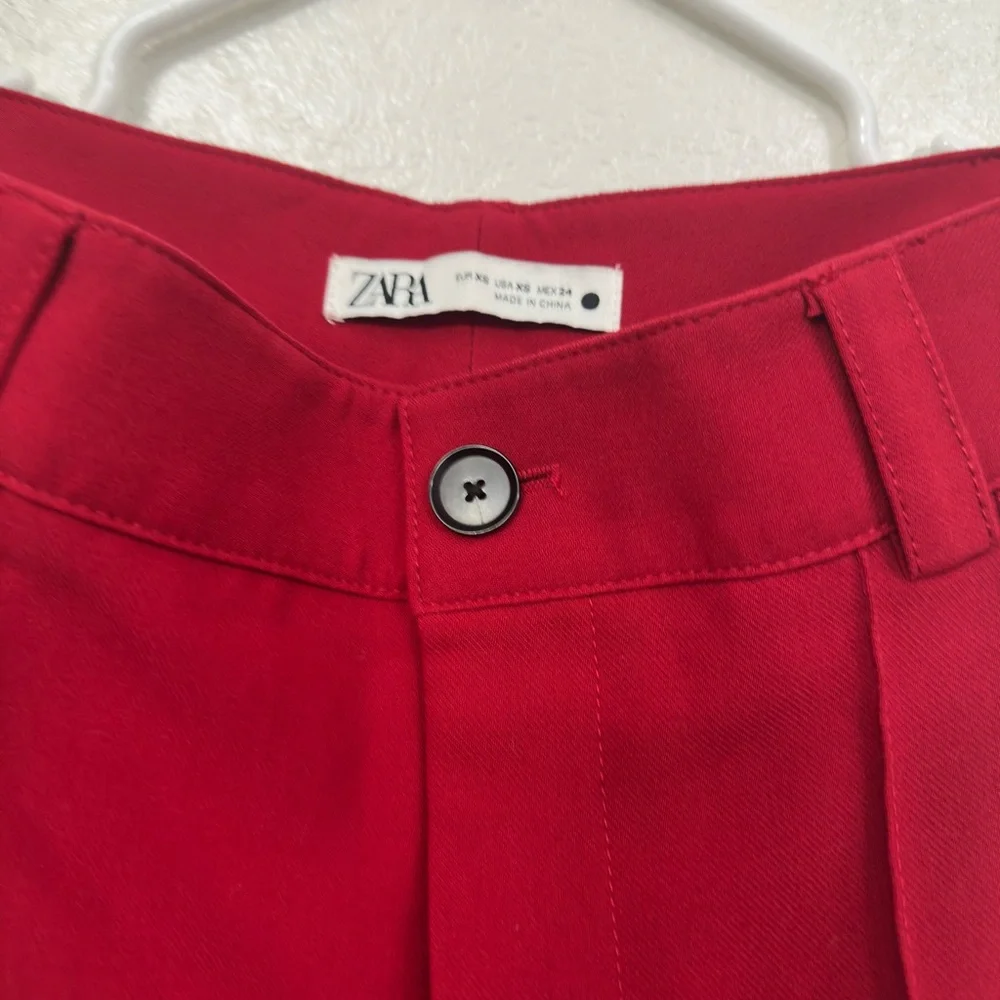 Zara Vibrant Red Pants - Picture 2 of 16